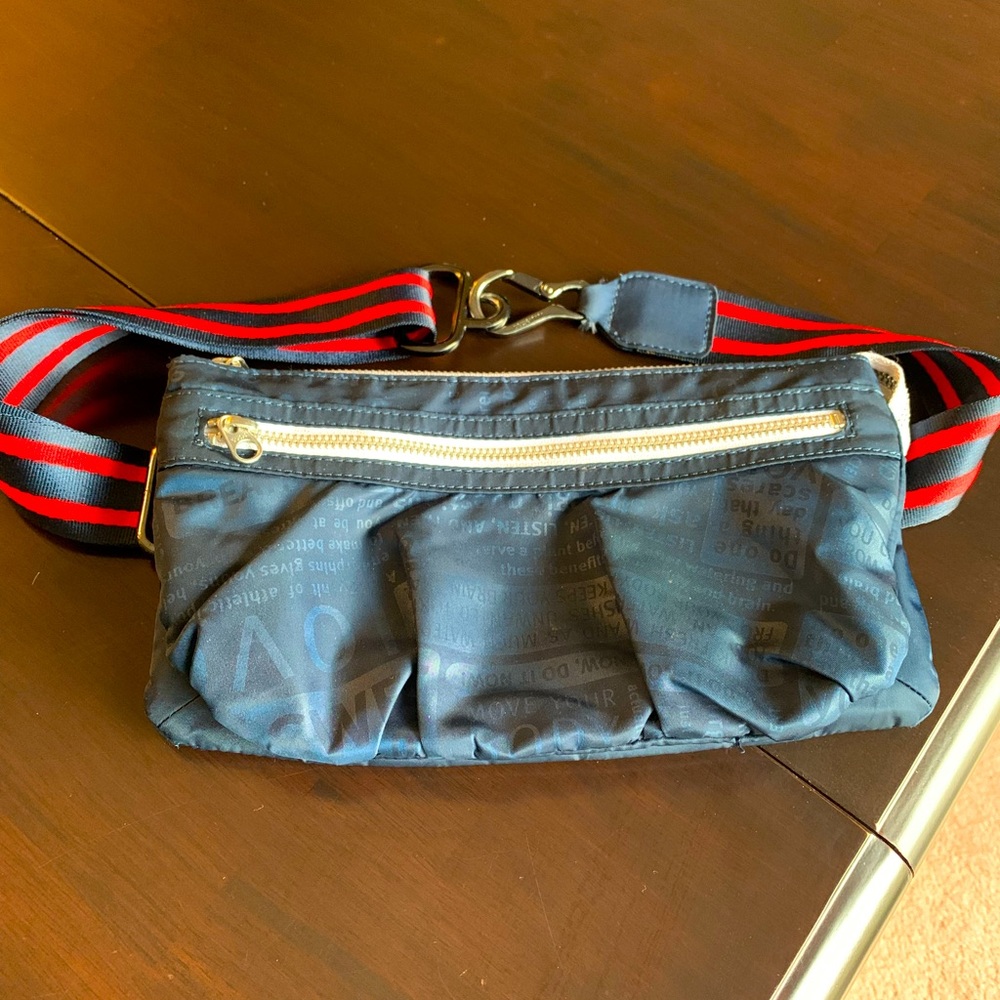 Lululemon Fannypack